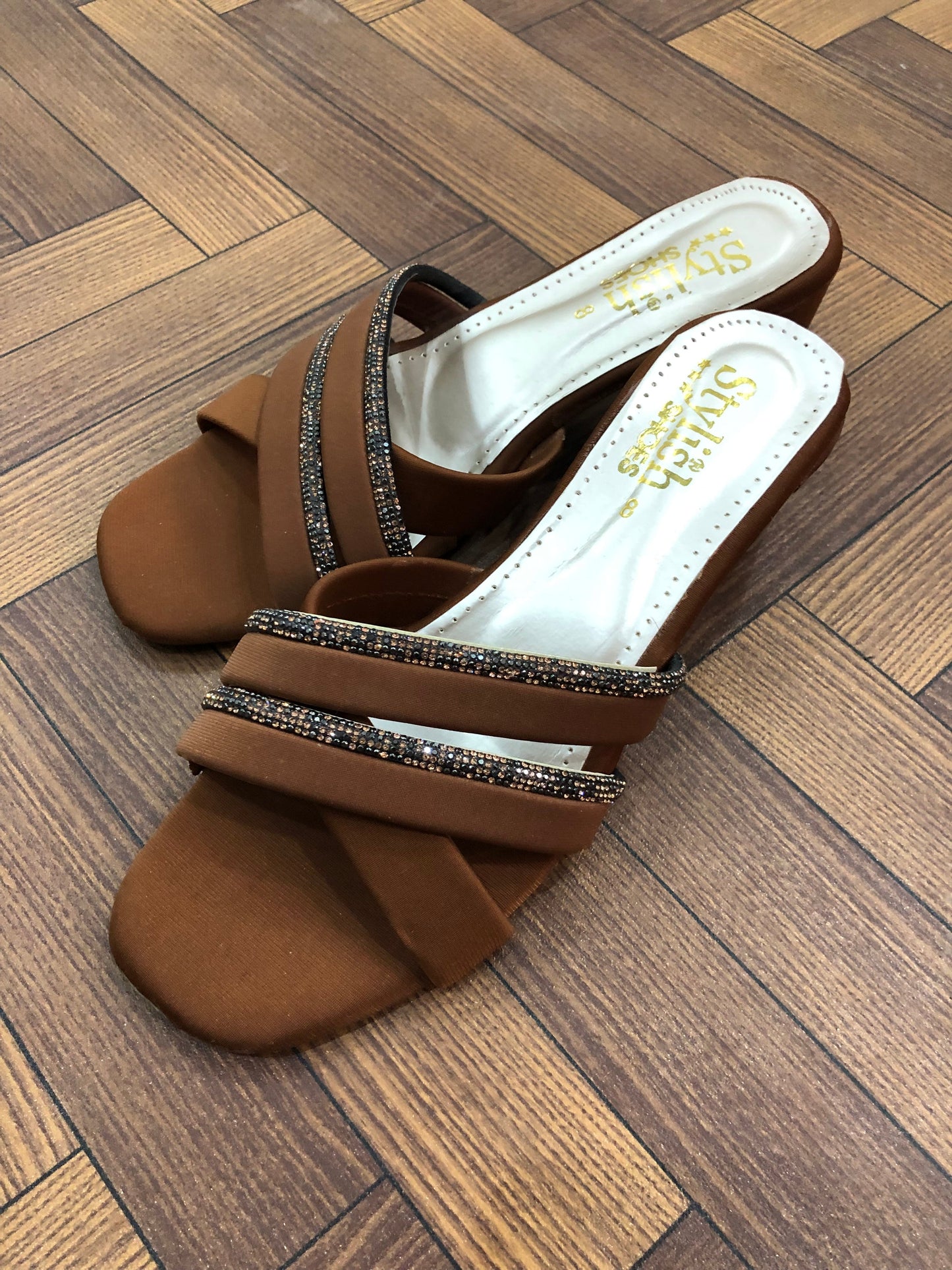 MM051- BLOCK HEEL
