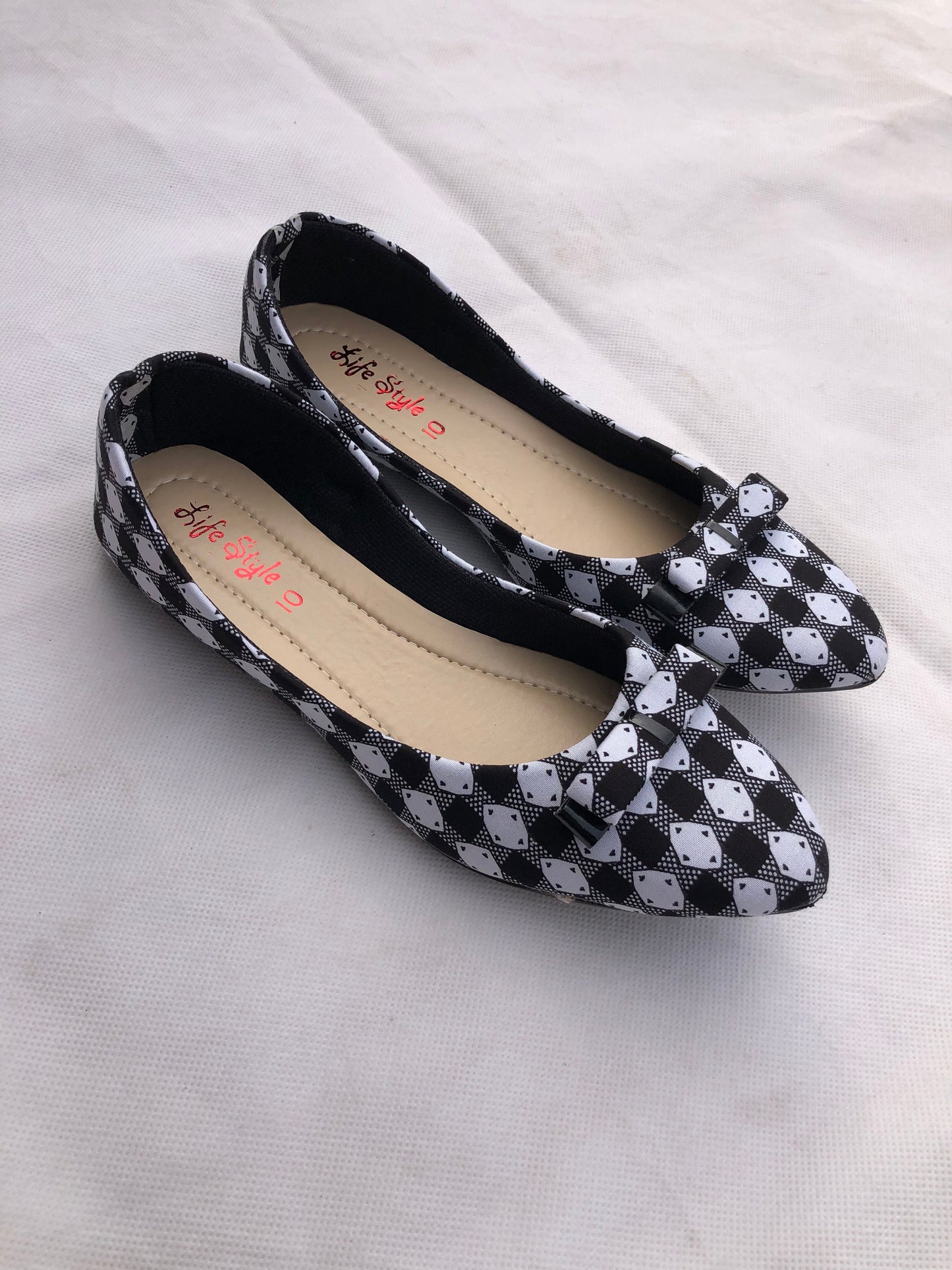 MM59-POSH PUMPS