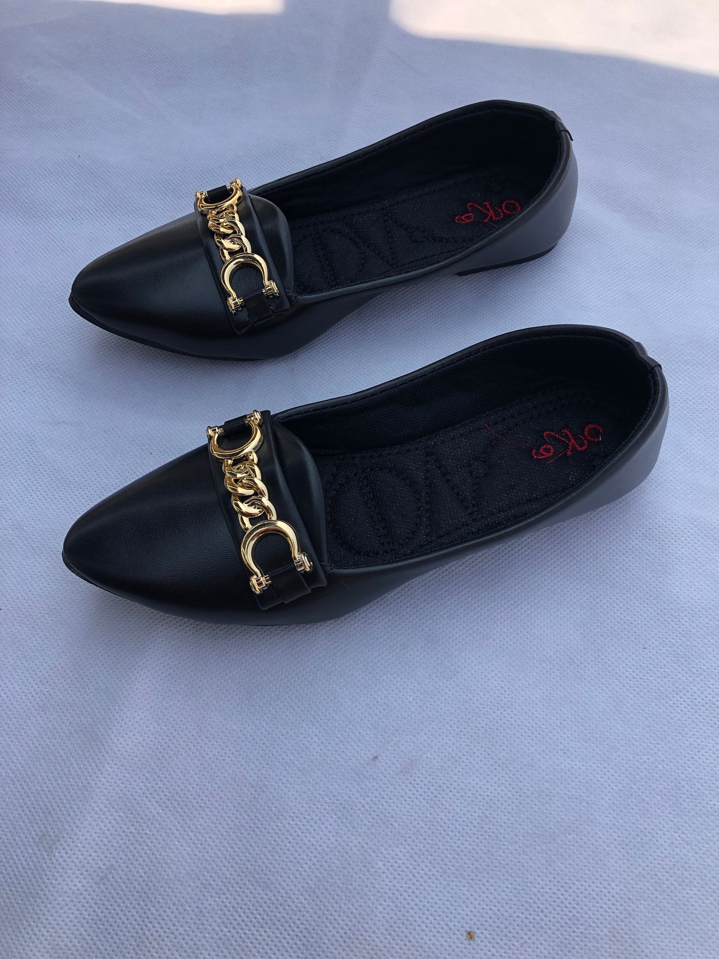 MM48-POSH PUMPS