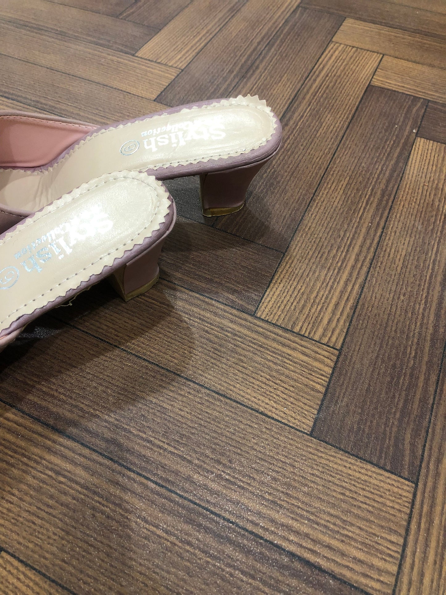 MM349- BlOCK HEEL