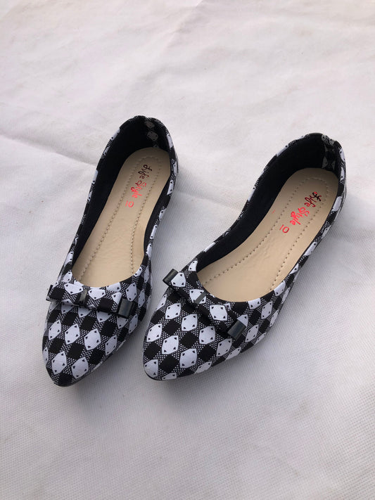 MM59-POSH PUMPS
