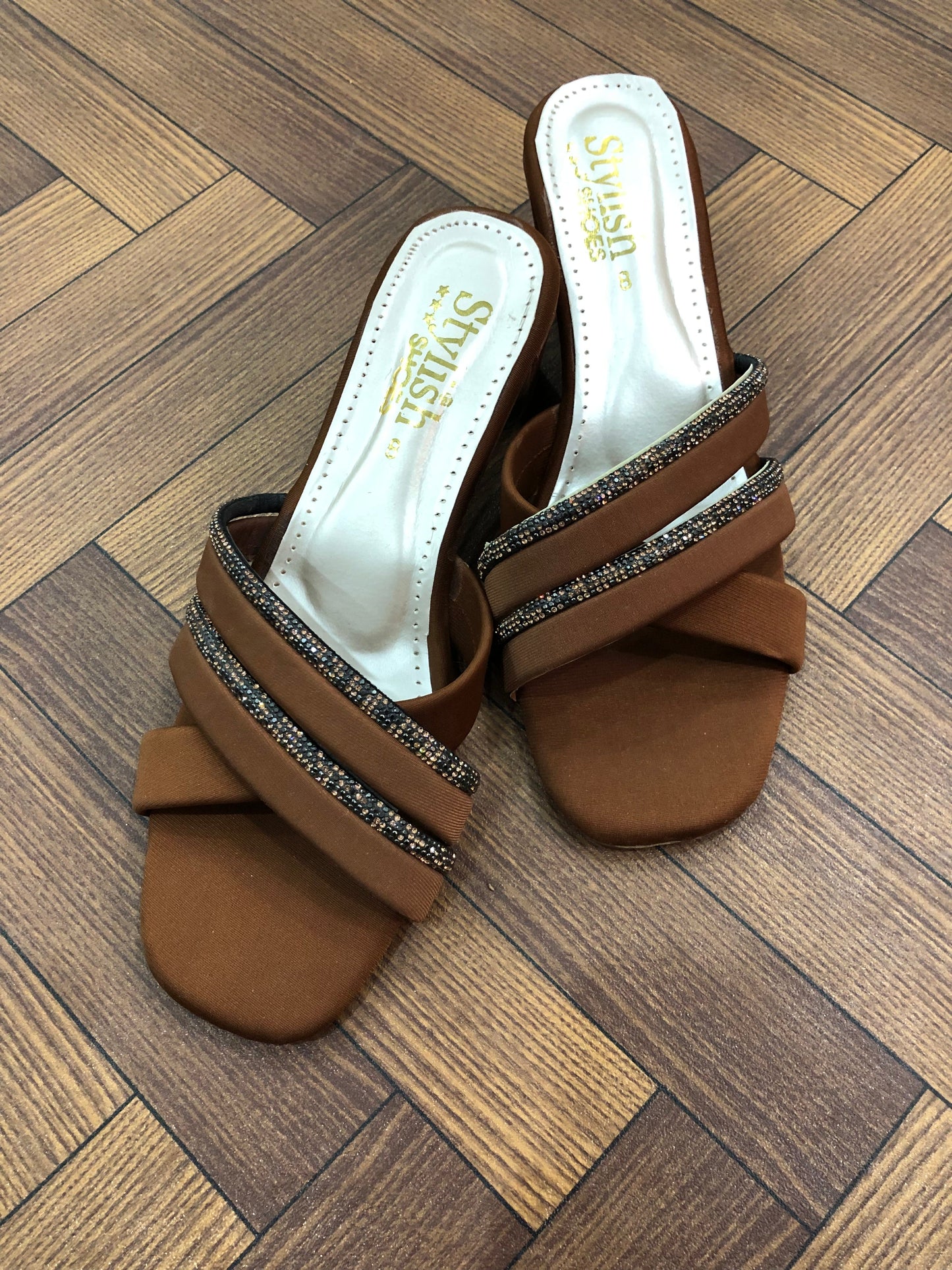 MM051- BLOCK HEEL