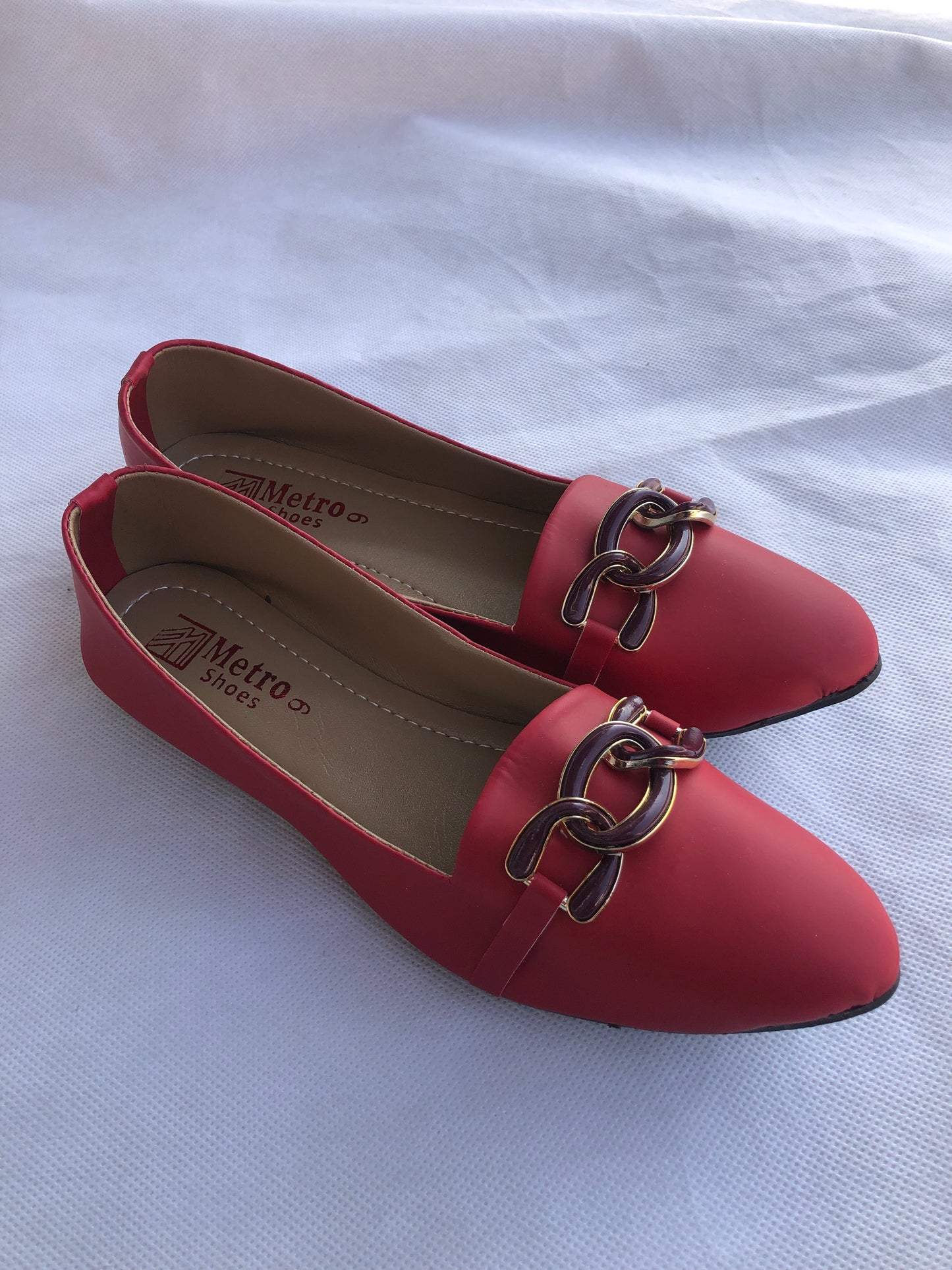 MM48-POSH PUMPS