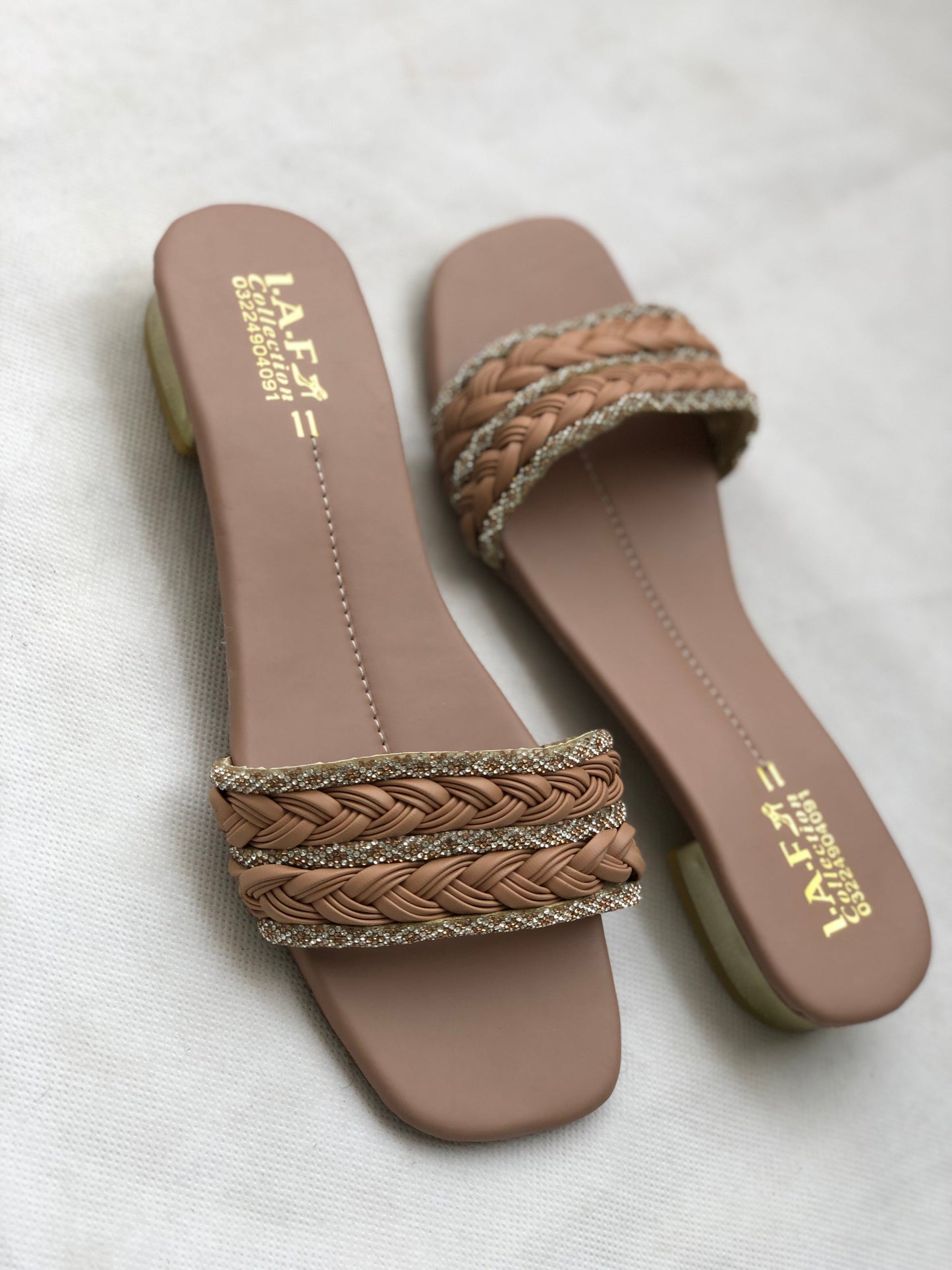 MM059- BLOCK HEEL