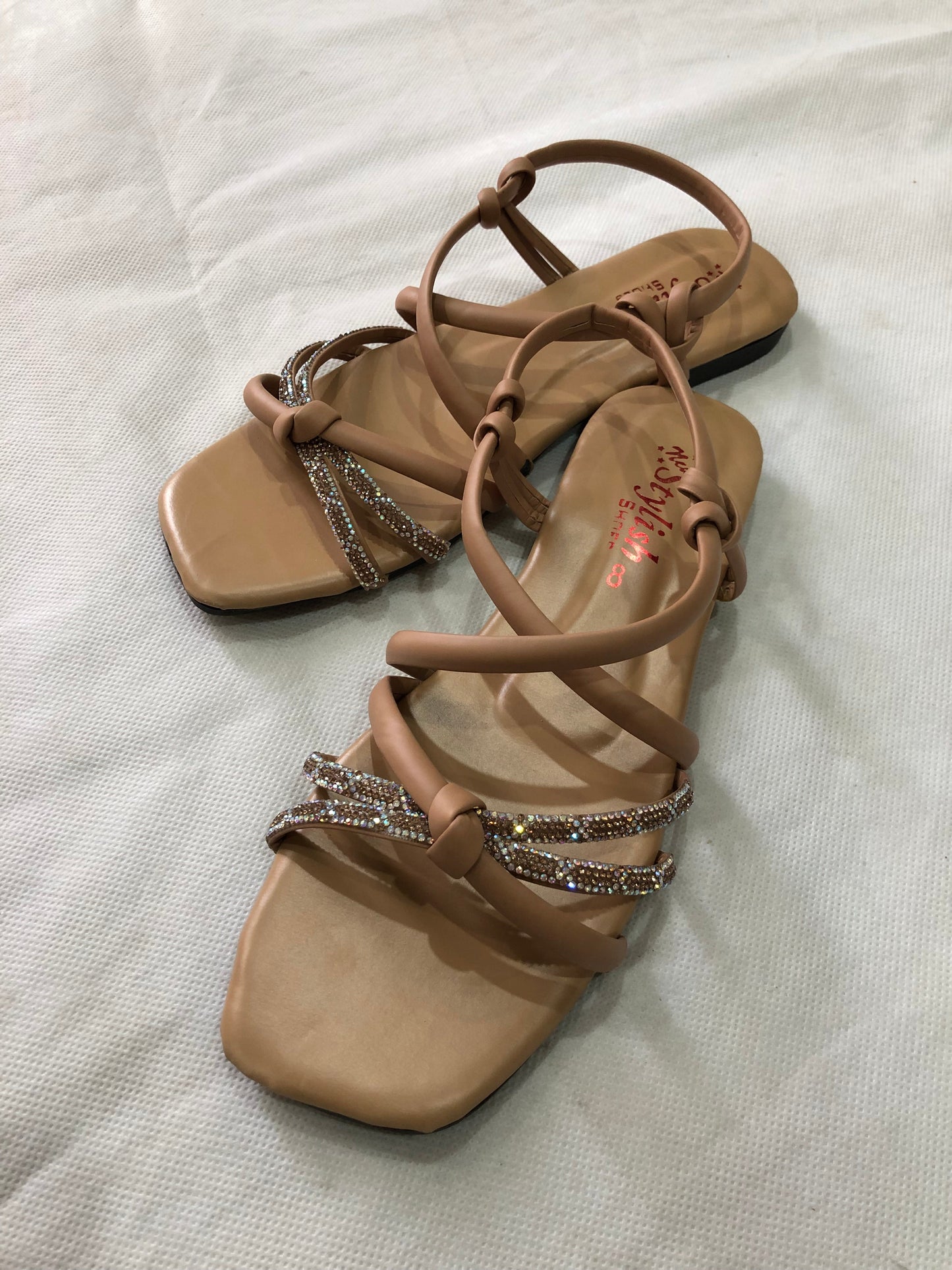 MM847-FANCY SANDALS