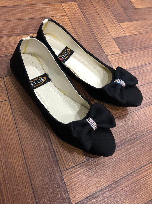 MM566 - POSH PUMPS