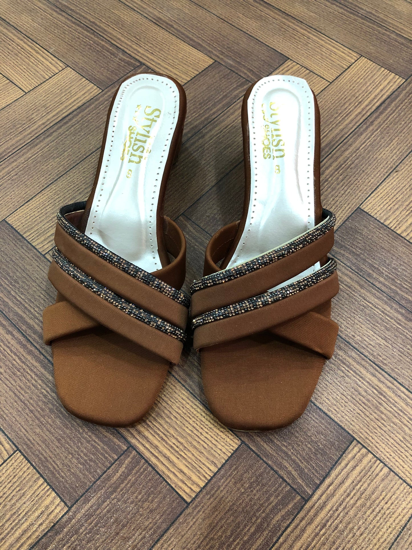 MM051- BLOCK HEEL