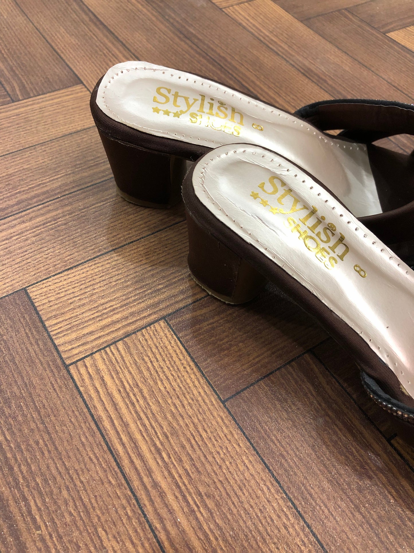 MM052- BLOCK HEEL