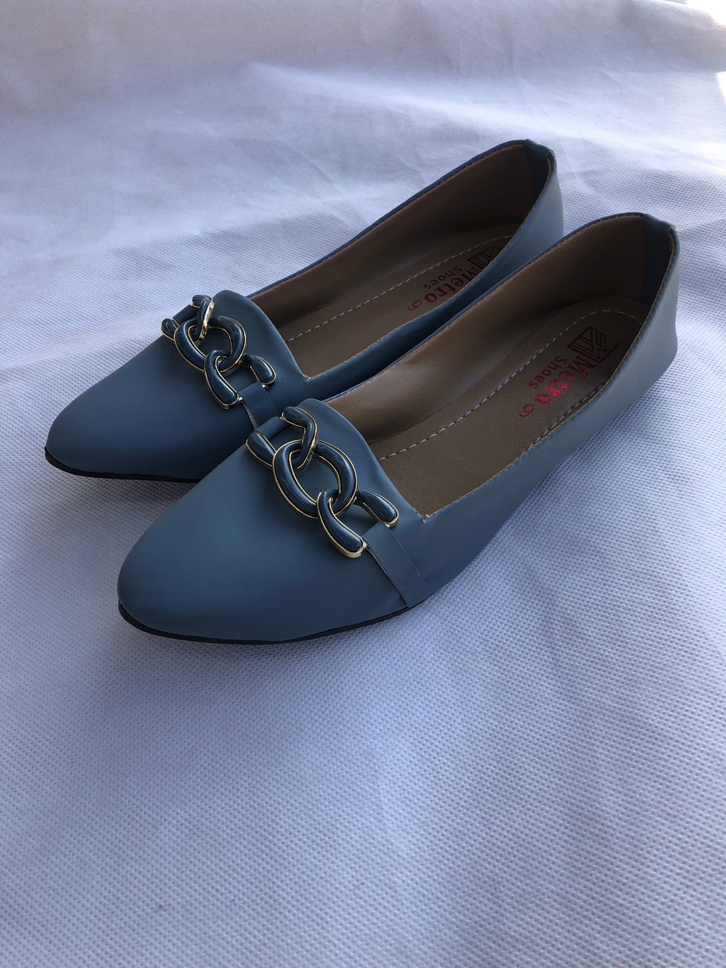 MM89-POSH PUMPS