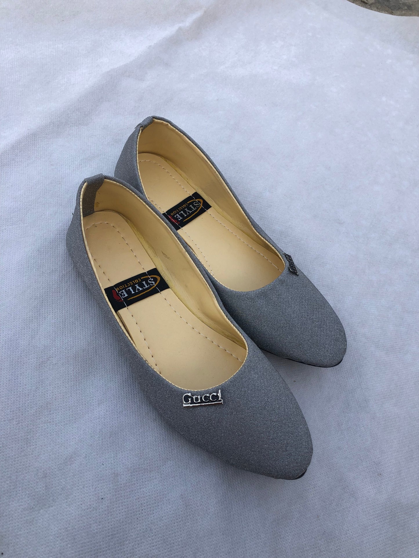 MM402-POSH PUMPS