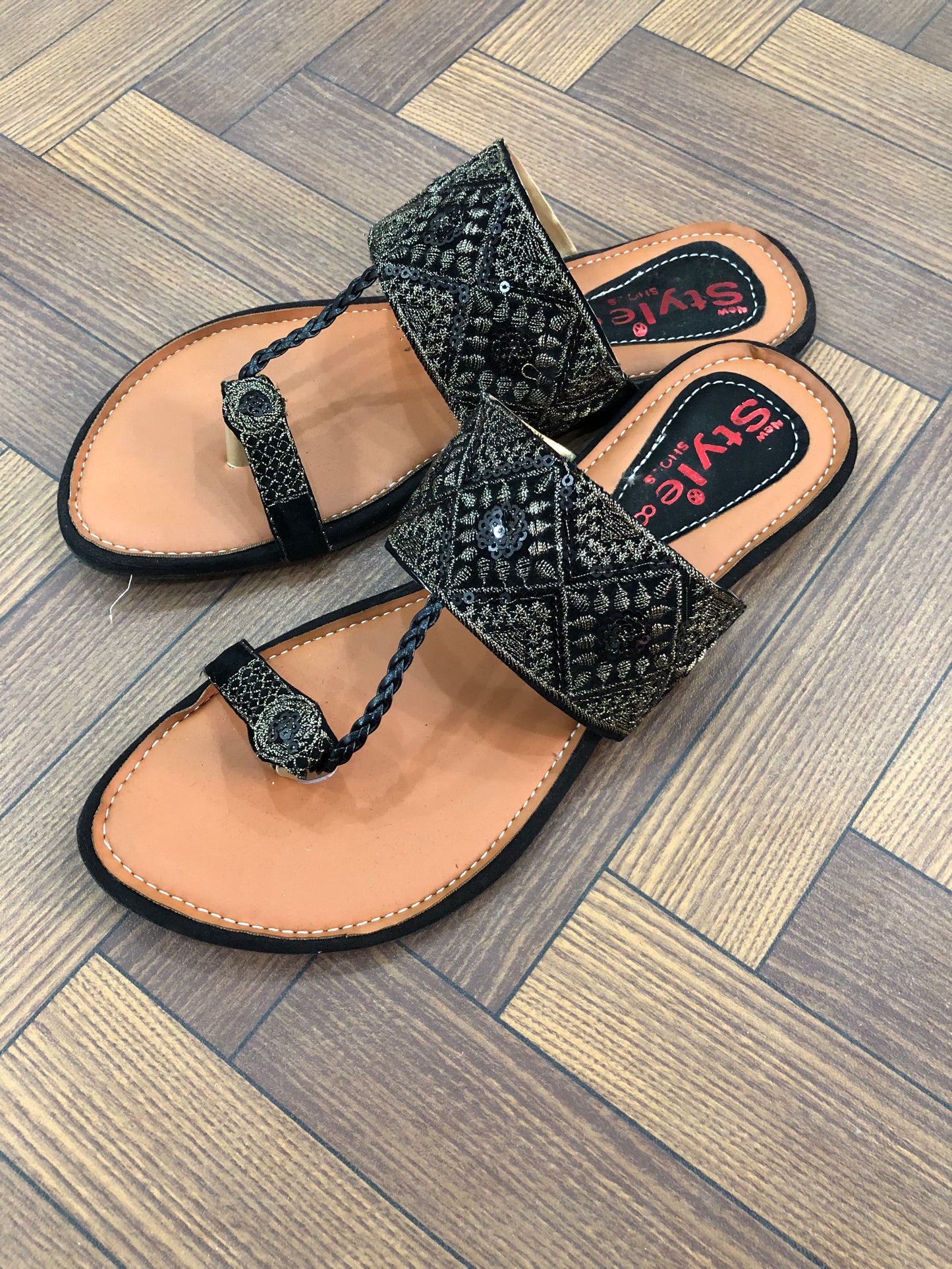 MM957- SLIDES
