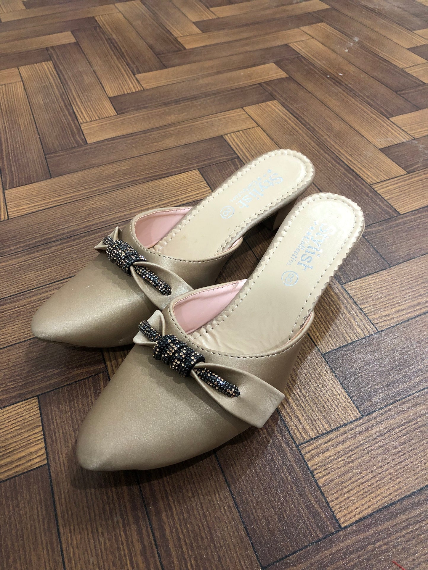 MM343- BlOCK HEEL