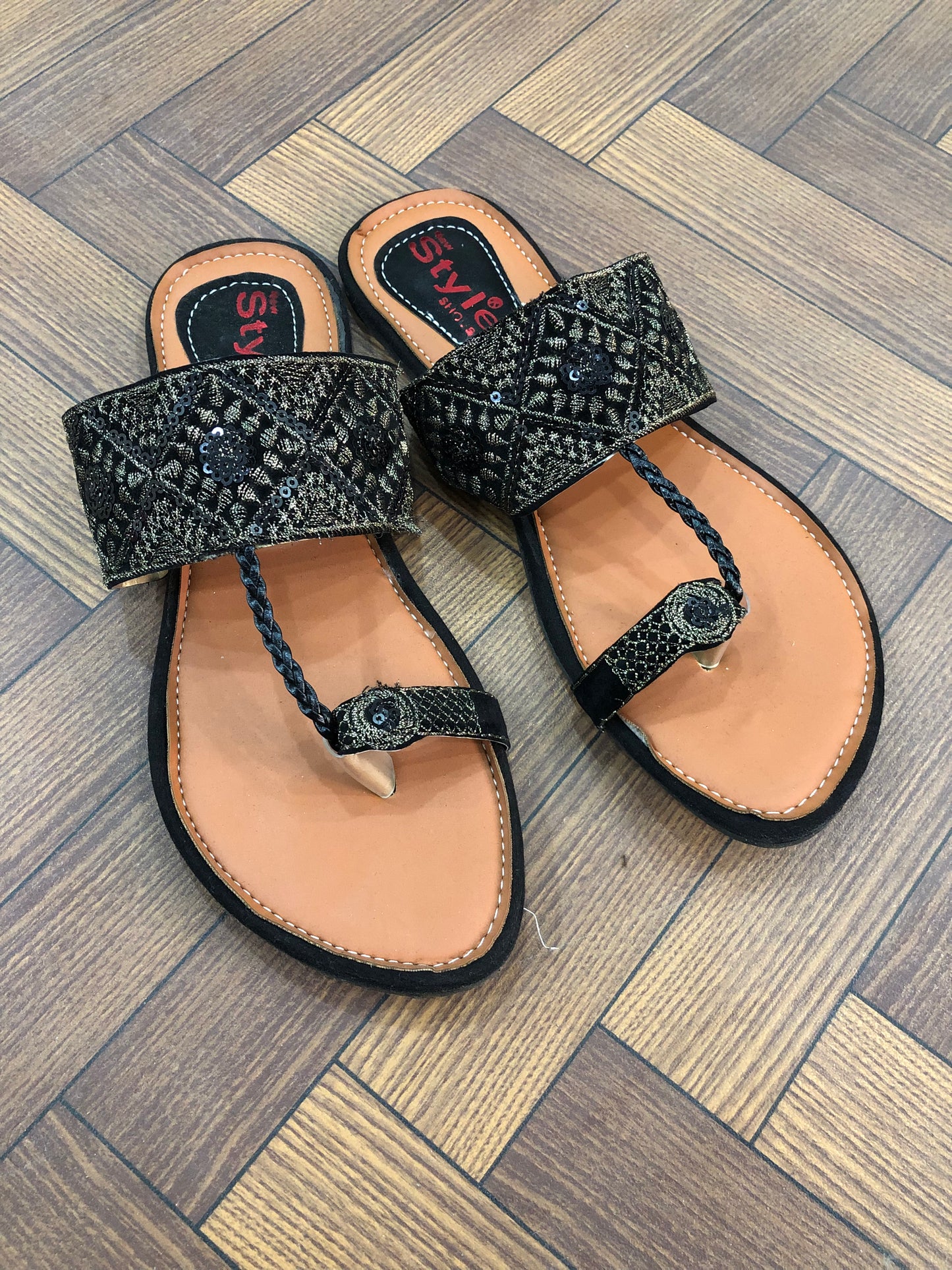 MM957- SLIDES