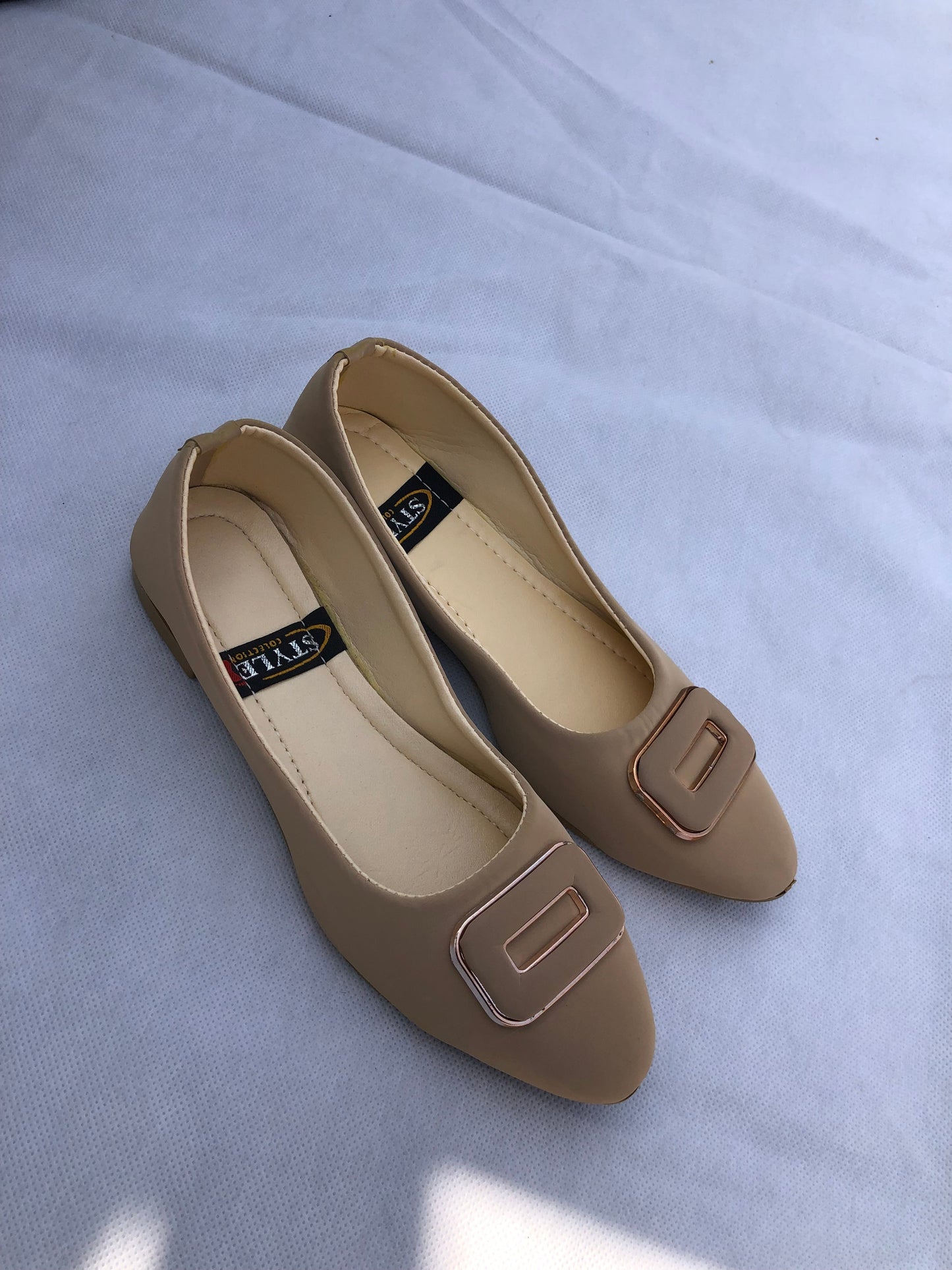 MM51- POSH PUMPS