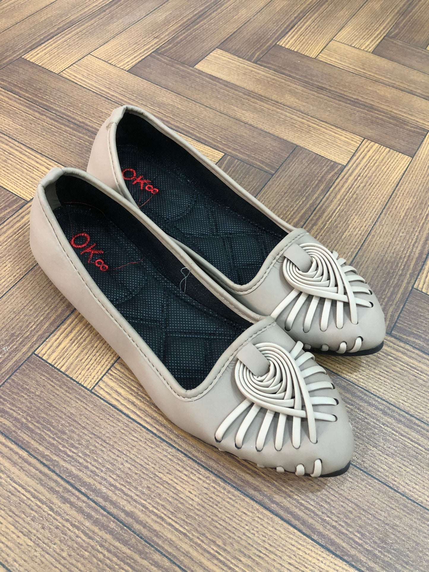 MM522 - POSH PUMPS