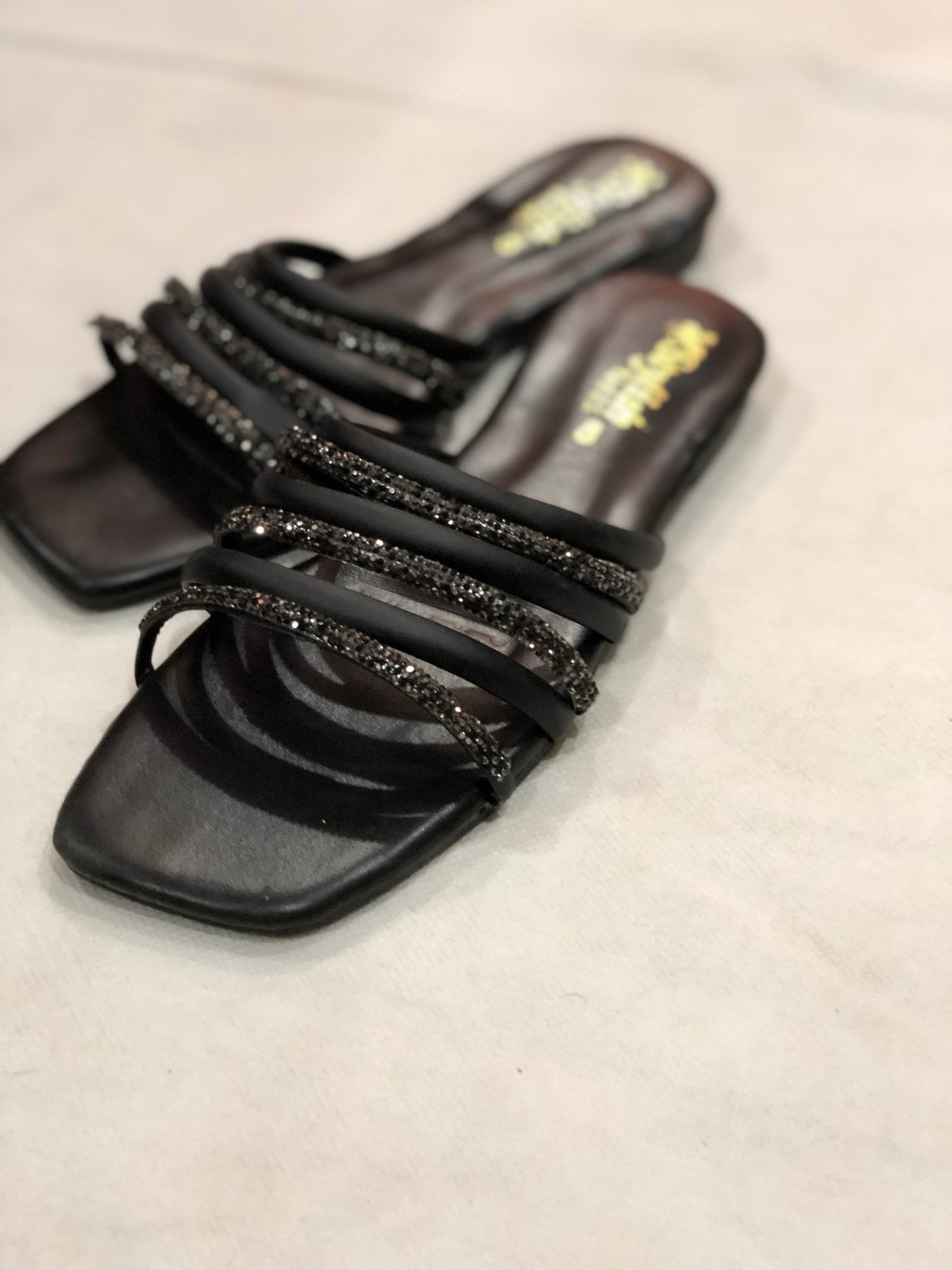 MM83-FANCY SLIDES