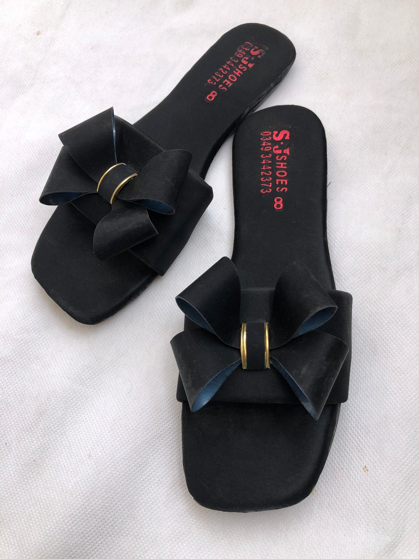 MM247-CASUAL SLIDES