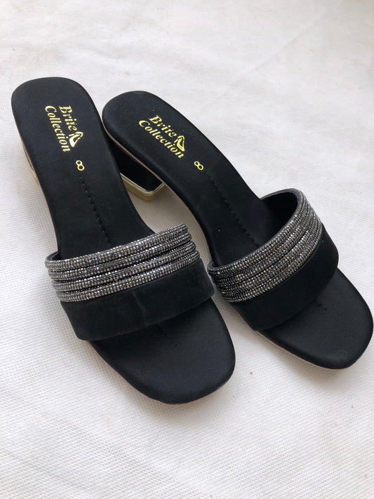 MM052- BLOCK HEEL