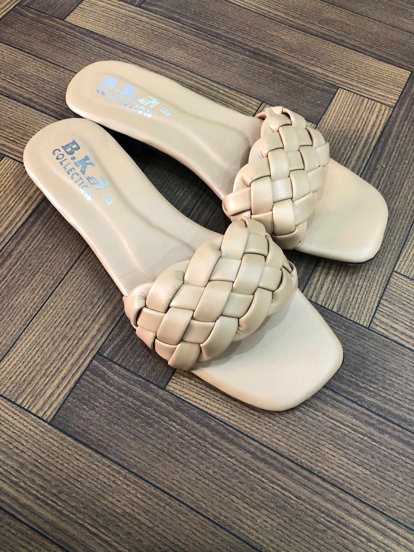 MM817-FANCY SLIDES
