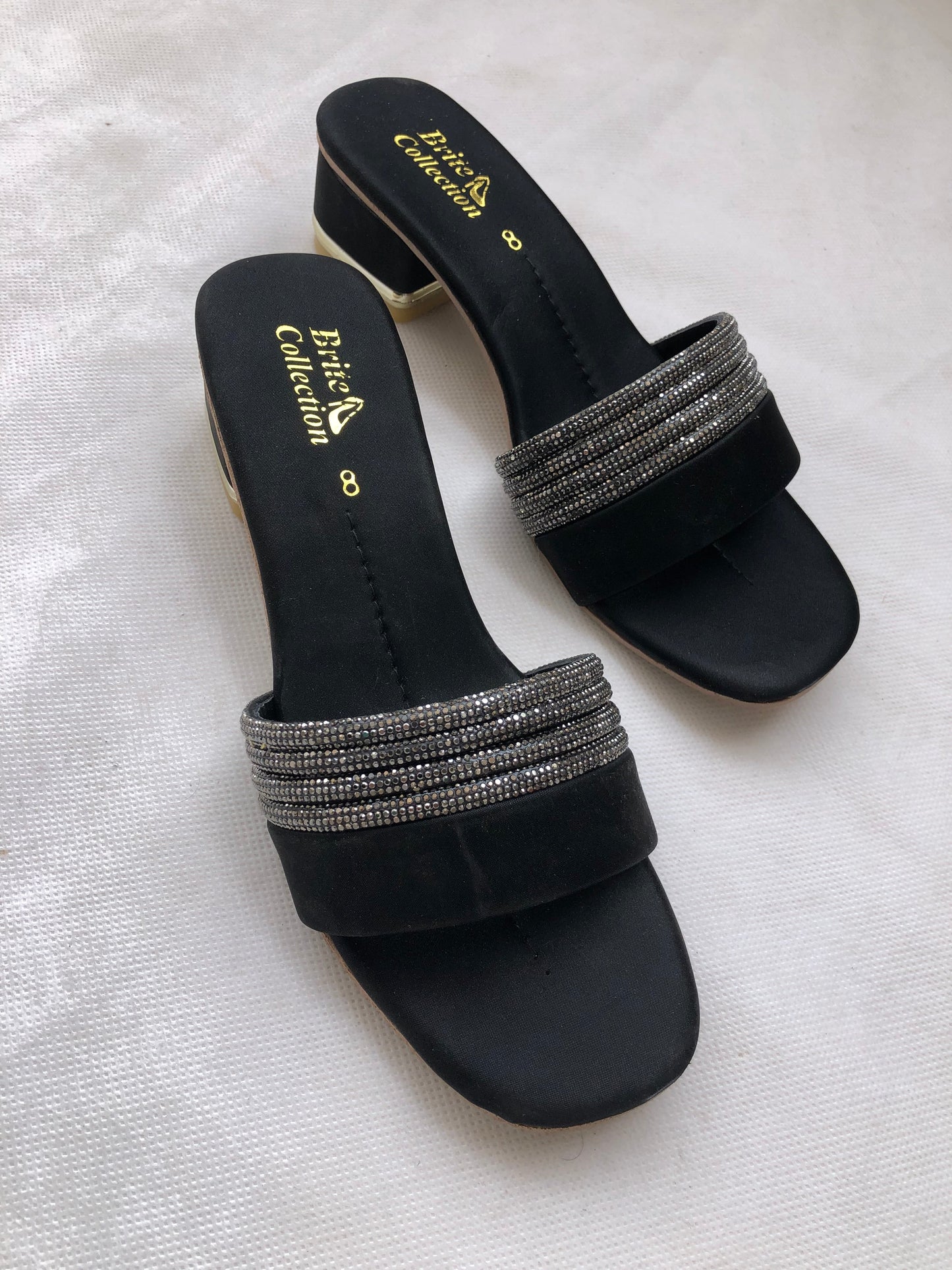MM052- BLOCK HEEL