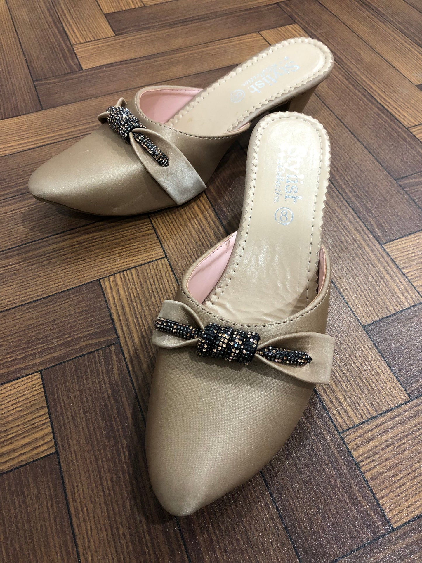 MM343- BlOCK HEEL