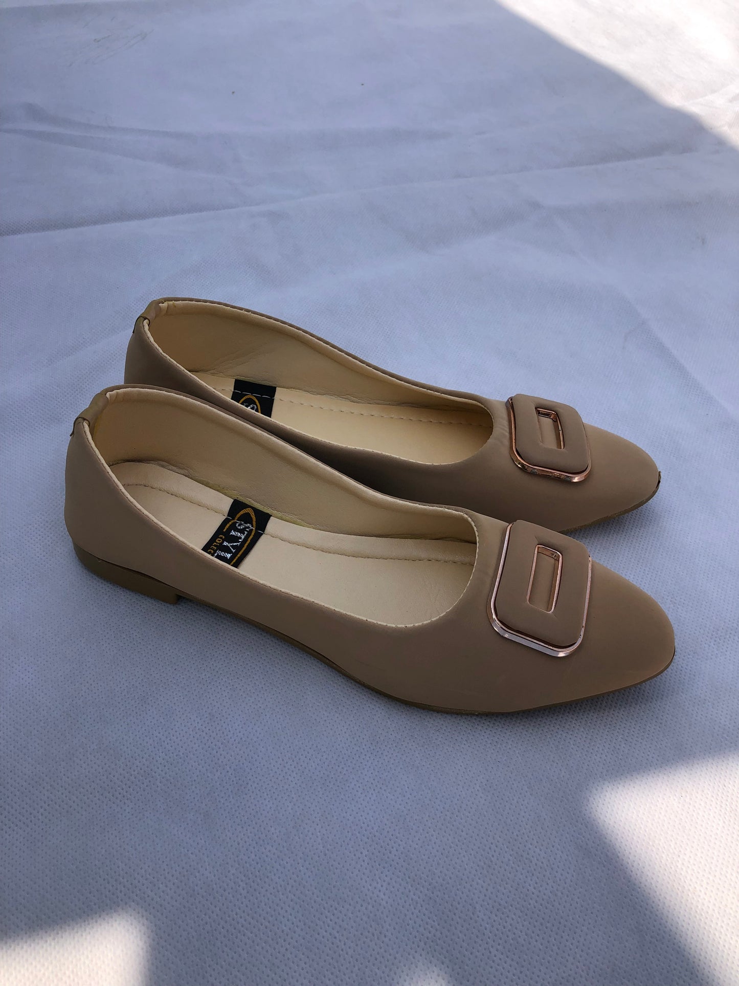 MM51- POSH PUMPS