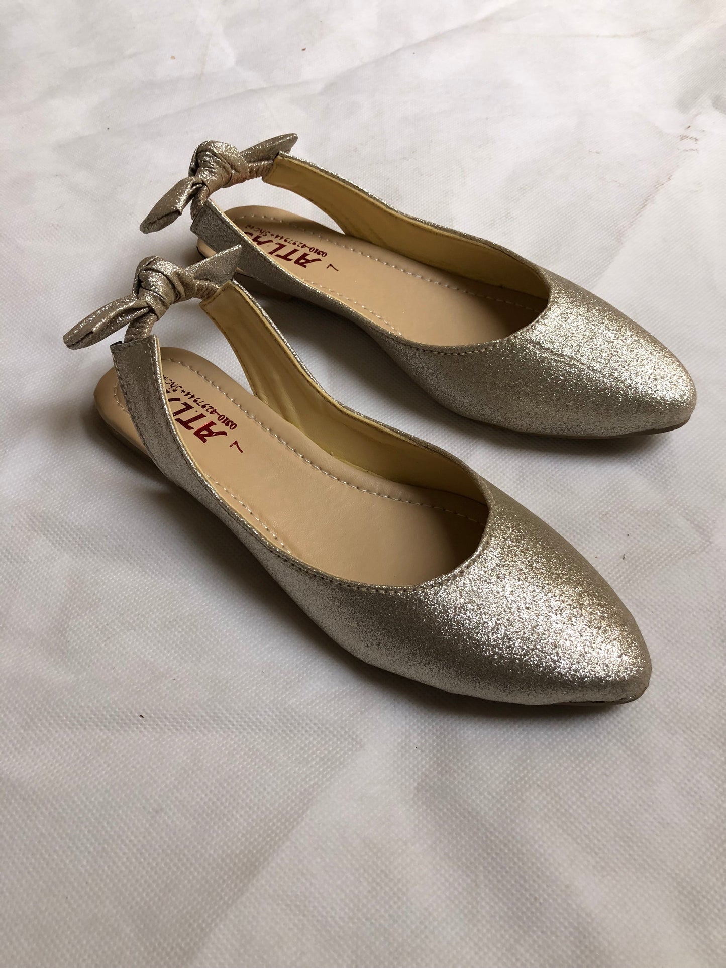 MM56 - POSH PUMPS